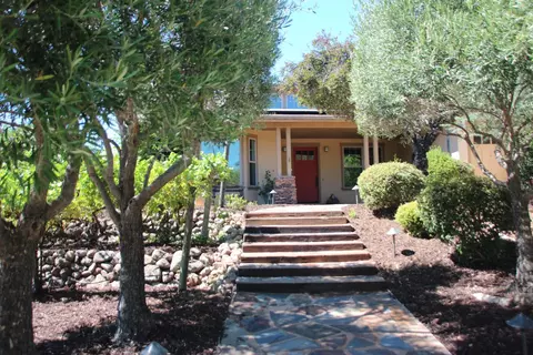 Exterior - 807 Smith Flat Rd, Angels Camp, CA 95222 photo 5 of 14