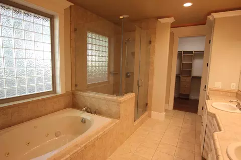 Bath - 807 Smith Flat Rd, Angels Camp, CA 95222 photo 5 of 6