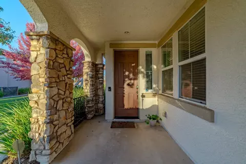 Entry Way - 3311 Leiper Loop, Lincoln, CA 95648 photo 1 of 2