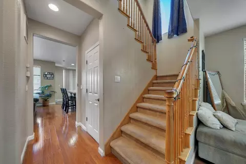 Entry Way - 3531 Fallview Ave, Ceres, CA 95307 photo 5 of 13
