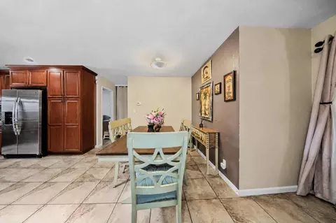 Dining - 731 Welburn Ave, Gilroy, CA 95020 photo 3 of 4