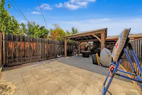 Exterior - 731 Welburn Ave, Gilroy, CA 95020 photo 10 of 23