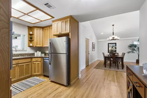 Entry Way - 1306 Whittier Dr, Davis, CA 95618 photo 3 of 3