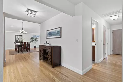 Entry Way - 1306 Whittier Dr, Davis, CA 95618 photo 2 of 3
