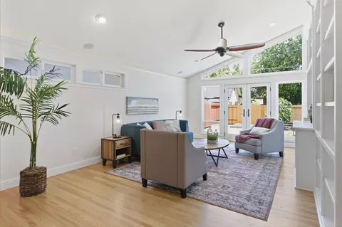 Living - 1306 Whittier Dr, Davis, CA 95618 photo 2 of 2