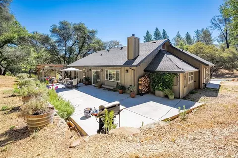 Exterior - 3311 Cascade Trl, Cool, CA 95614 photo 17 of 27