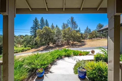 Exterior - 3311 Cascade Trl, Cool, CA 95614 photo 8 of 27