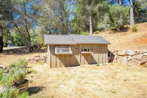 Exterior - 3311 Cascade Trl, Cool, CA 95614 photo 21 of 27