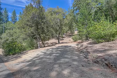 Exterior - 18135 Quail Mountain Ct, Applegate, CA 95703 photo 24 of 29