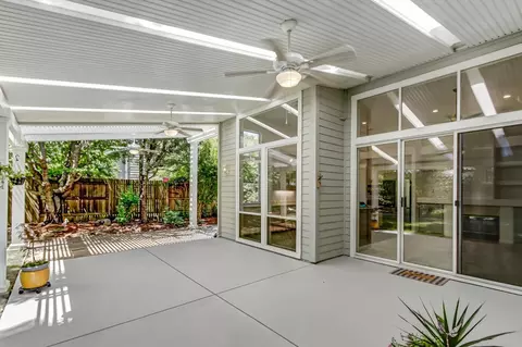 Exterior - 2722 Emerald Bay Dr, Davis, CA 95618 photo 5 of 17
