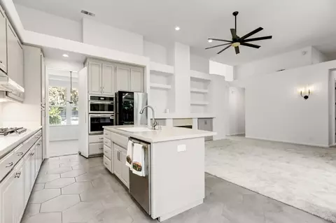 Kitchen - 2722 Emerald Bay Dr, Davis, CA 95618 photo 4 of 8