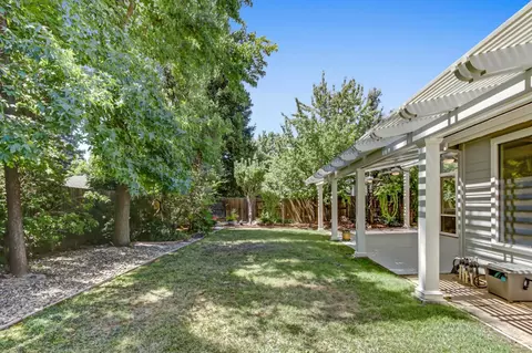 Exterior - 2722 Emerald Bay Dr, Davis, CA 95618 photo 3 of 17