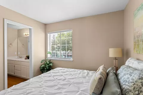 Bedroom - 1915 Maplegrove Ln, Tracy, CA 95376 photo 4 of 7