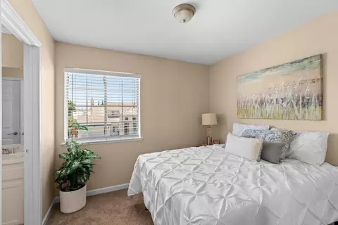 Bedroom - 1915 Maplegrove Ln, Tracy, CA 95376 photo 3 of 7
