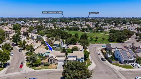 View/Area - 1915 Maplegrove Ln, Tracy, CA 95376 photo 3 of 4