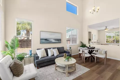 Living - 1915 Maplegrove Ln, Tracy, CA 95376 photo 1 of 5