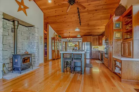 Kitchen - 5617 Indian Hills Rd, Murphys, CA 95247 photo 2 of 7