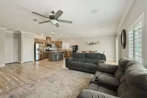 Entry Way - 428 Pendragon, Manteca, CA 95337 photo 3 of 6