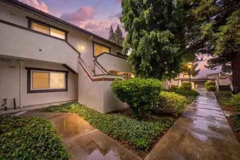 1400 Bowe Ave #806, Santa Clara, CA 95051