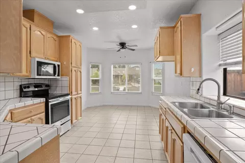 Kitchen - 409 Montrose Ct, Modesto, CA 95355 photo 1 of 3