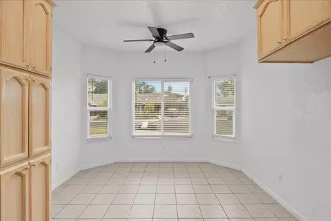 Entry Way - 409 Montrose Ct, Modesto, CA 95355 photo 2 of 2