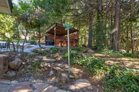 Exterior - 1869 Hwy 4, Arnold, CA 95223 photo 9 of 16