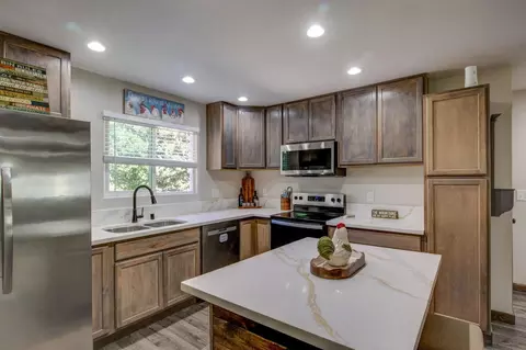 Kitchen - 1869 Hwy 4, Arnold, CA 95223 photo 1 of 8
