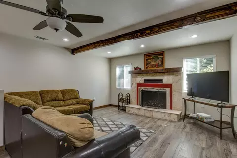 Living - 1869 Hwy 4, Arnold, CA 95223 photo 1 of 7