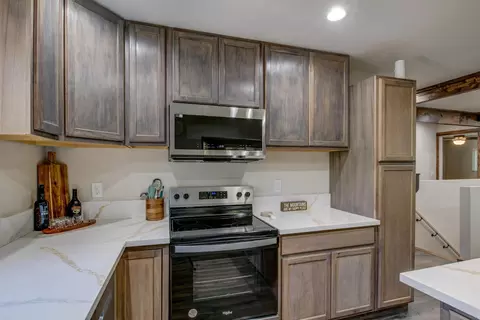 Kitchen - 1869 Hwy 4, Arnold, CA 95223 photo 6 of 8