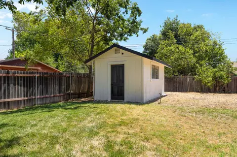 Exterior - 8422 Ancho Way, Elverta, CA 95626 photo 13 of 15