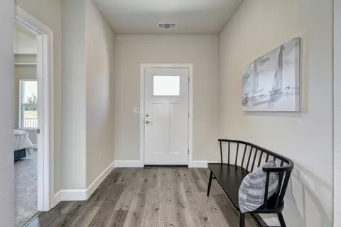 Entry Way - 928 Norman Rd, Galt, CA 95632 photo 1 of 2