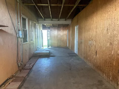 Entry Way - 7900 Myrtle Ave, Winton, CA 95388 photo 2 of 2