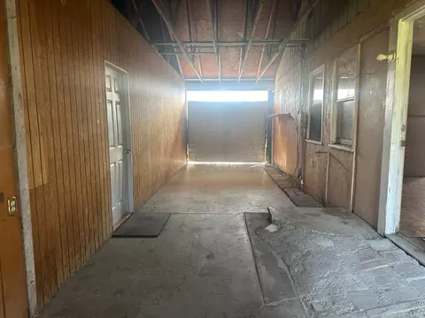 Entry Way - 7900 Myrtle Ave, Winton, CA 95388 photo 1 of 2