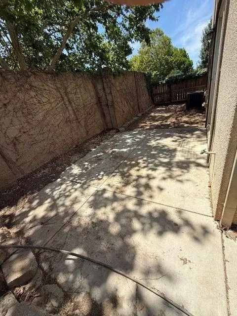 Exterior - 3900 Sanderling Ave, Modesto, CA 95355 photo 6 of 11