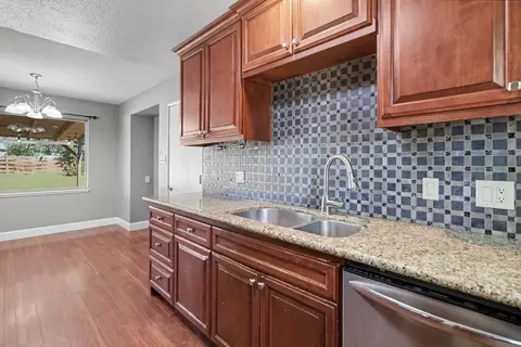 Kitchen - 3912 Henderson Way, Carmichael, CA 95608 photo 5 of 5