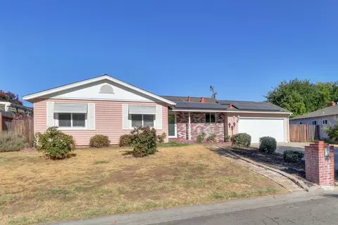 Exterior - 3912 Henderson Way, Carmichael, CA 95608 photo 4 of 14