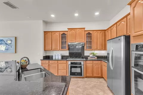 Kitchen - 2152 Ritchie St, Folsom, CA 95630 photo 3 of 5
