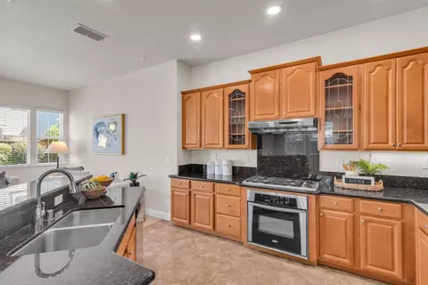 Kitchen - 2152 Ritchie St, Folsom, CA 95630 photo 5 of 5