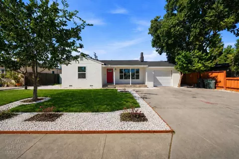 2213 Glendale Ave, Modesto, CA 95354