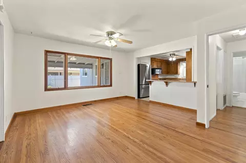 Living - 983 Fairview Dr, Gridley, CA 95948 photo 4 of 7