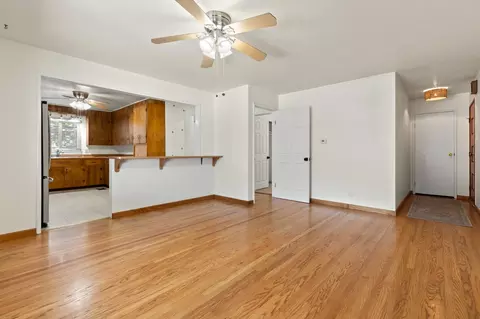 Living - 983 Fairview Dr, Gridley, CA 95948 photo 5 of 7