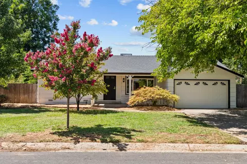 3225 St Mathews Dr, Sacramento, CA 95821