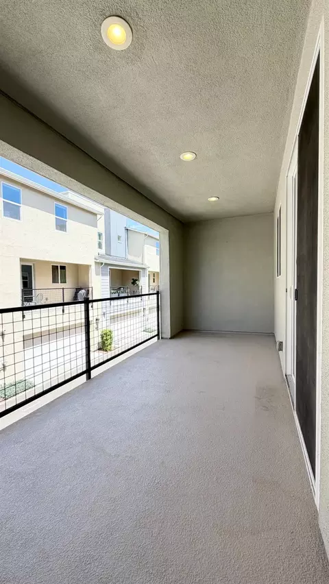 Exterior - 958 Marvel Stripe Ter, Davis, CA 95616 photo 6 of 7