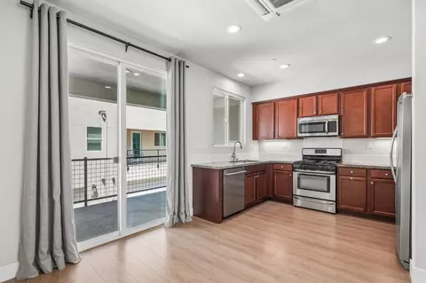 Kitchen - 958 Marvel Stripe Ter, Davis, CA 95616 photo 1 of 3