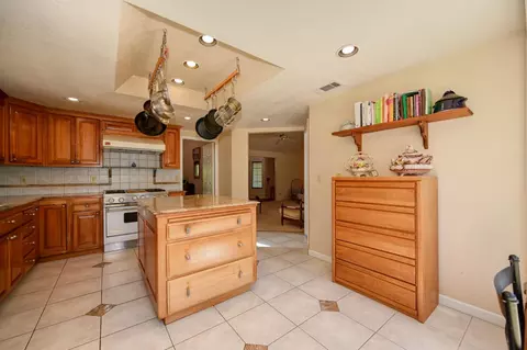 Kitchen - 4644 Cosumnes View Trl, Placerville, CA 95667 photo 5 of 6