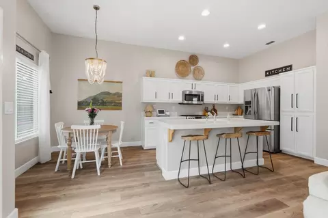 331 Bombay Cir, Sacramento, CA 95835