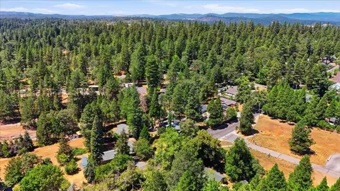 View/Area - 10552 Alta St, Grass Valley, CA 95945 photo 4 of 8