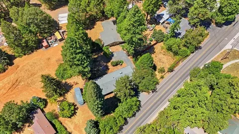 View/Area - 10552 Alta St, Grass Valley, CA 95945 photo 5 of 8
