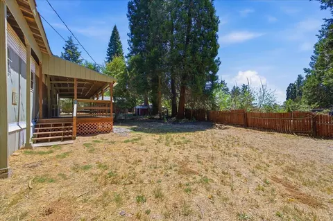 Exterior - 10552 Alta St, Grass Valley, CA 95945 photo 10 of 16
