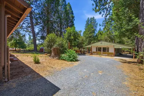 Exterior - 10552 Alta St, Grass Valley, CA 95945 photo 7 of 16